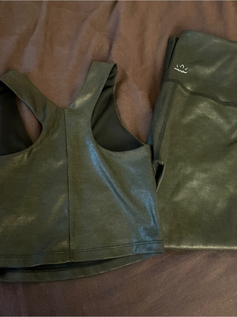 Beyond Yoga set - Picture 4 of 6